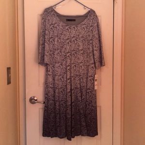 Gorgeous Holiday ombré formal dress!!